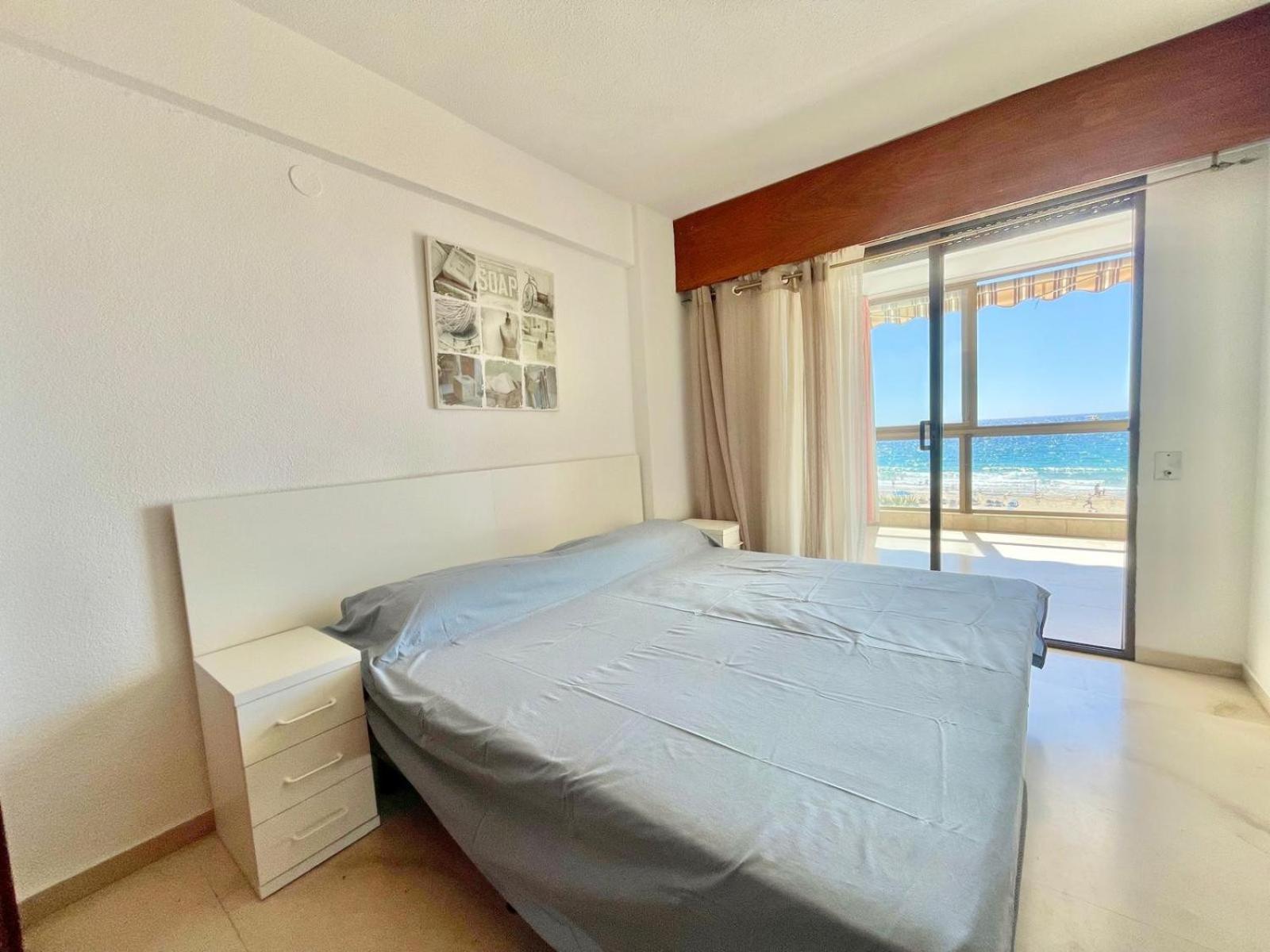 Gemelos 1 Seafront Levante Appartement *