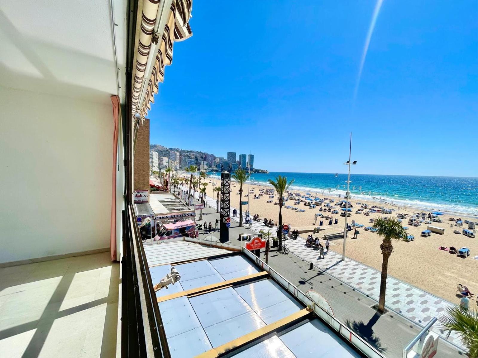 Gemelos 1 Seafront Levante Benidorm